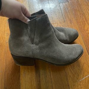 Lucky Ankle Boots